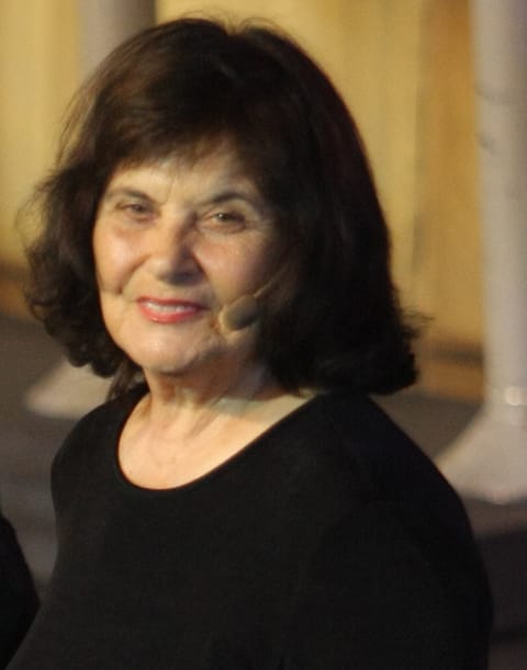 Vivian Martin